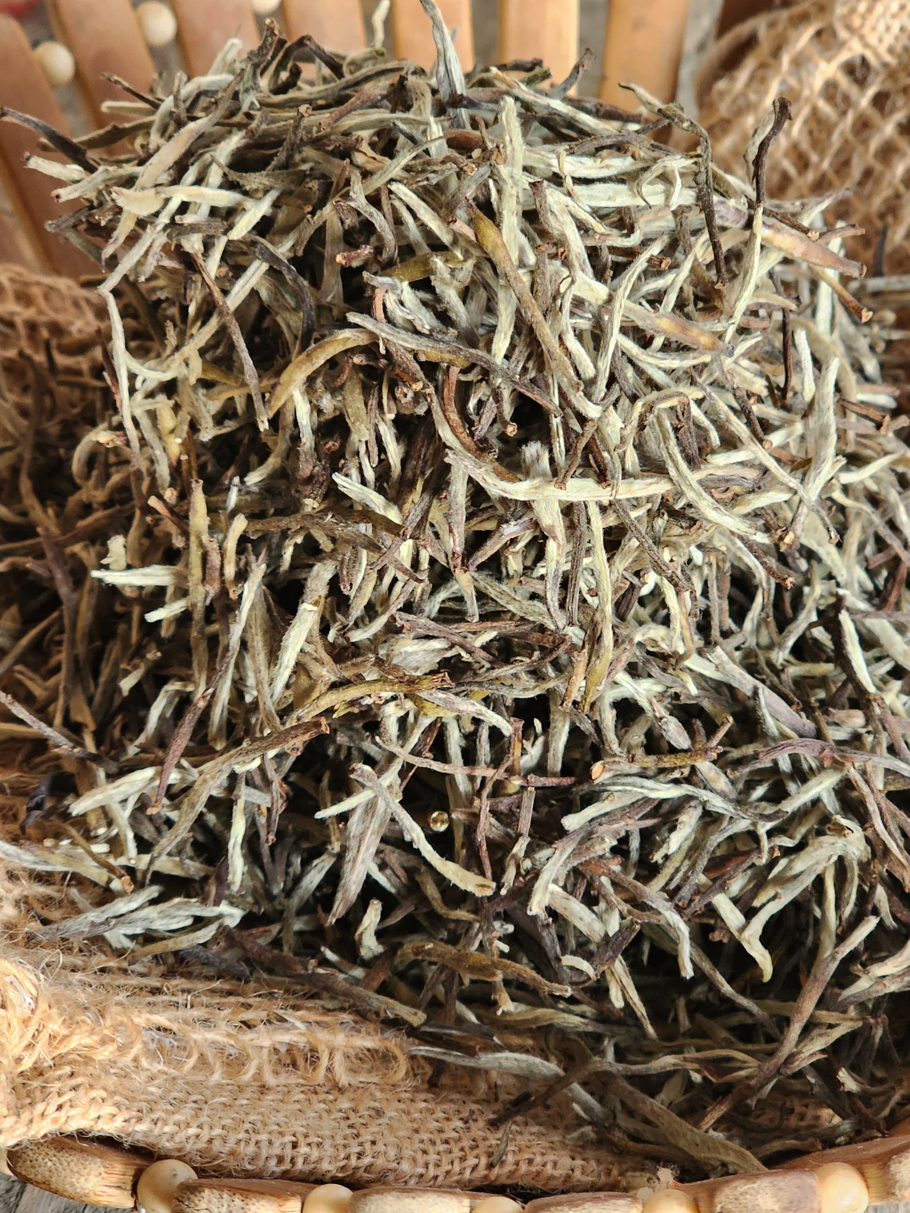 Himalayan White Tea (Silver top)